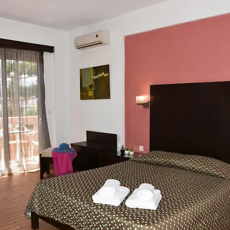 Hermes 3* Kíssamos